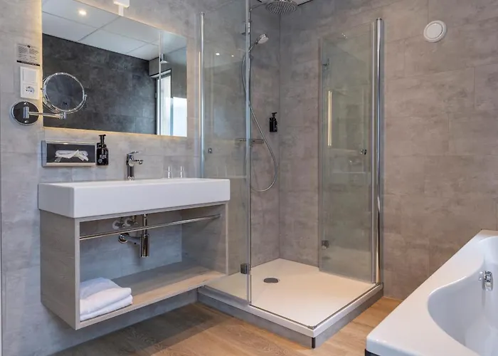 Fletcher Restaurant Erica 4*