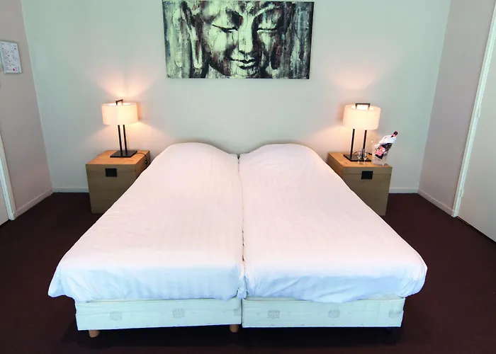 Fletcher Restaurant Erica 4*