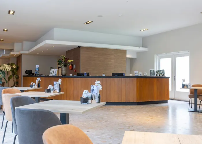 Fletcher Restaurant Erica 4*